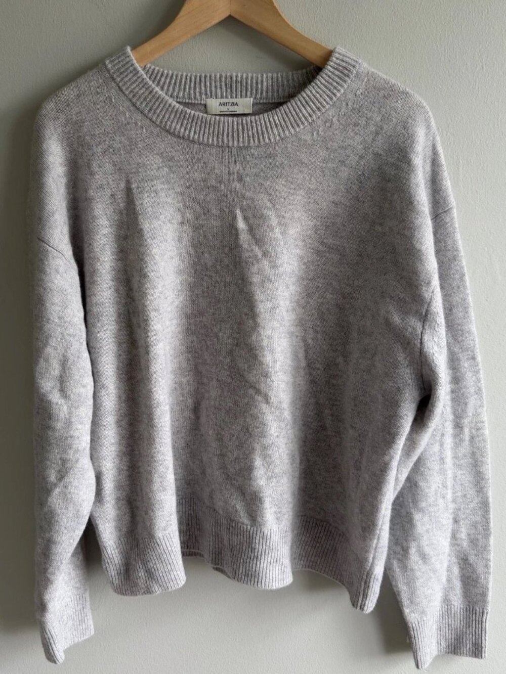 Aritzia 100% Cashmere Crew Neck Knit Sweater Grey Womens Size Large Women’s